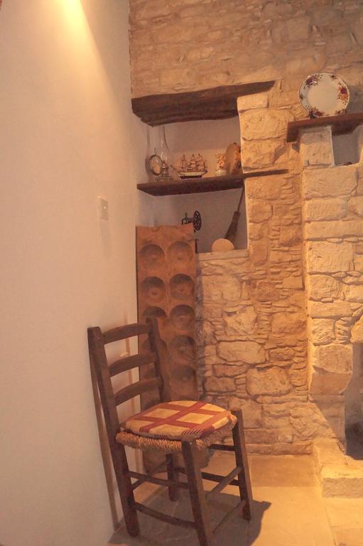 Villa Makrinari Tis Pano Geitonias Salamiou Exterior foto